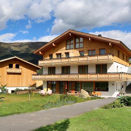 Апартаменты Arvenhof Серфаус Экстерьер фото